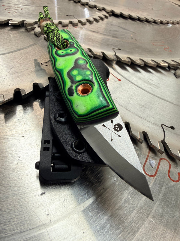 Acorn Neck Knife Toxic Micarta