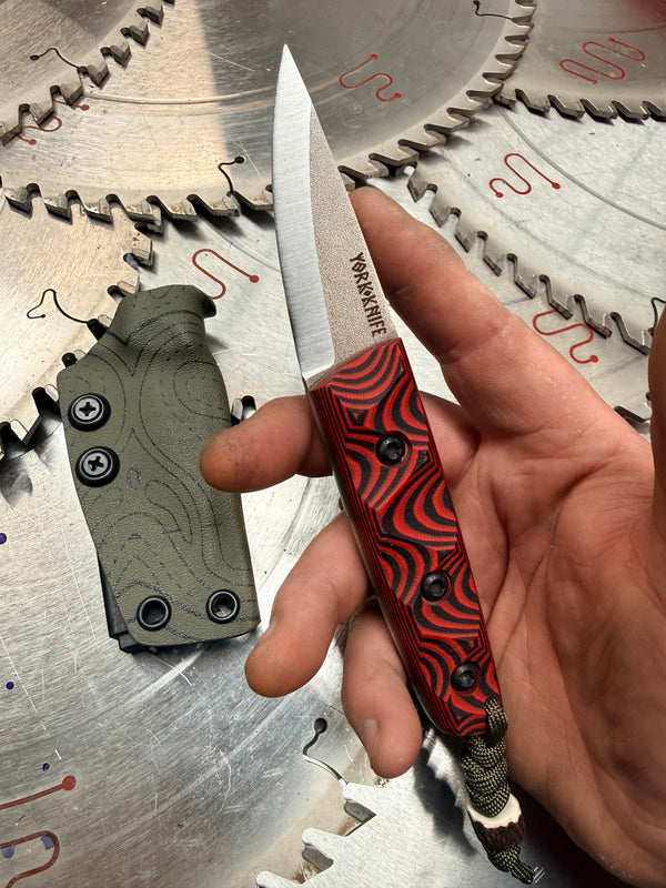 Thorn Puuko neck knife Fight or Die (Copy)