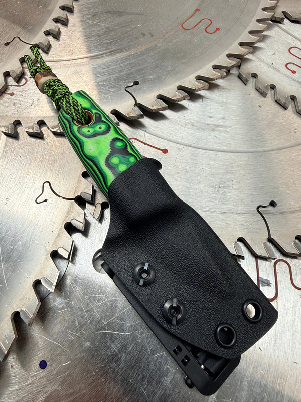 Acorn Neck Knife Toxic Micarta