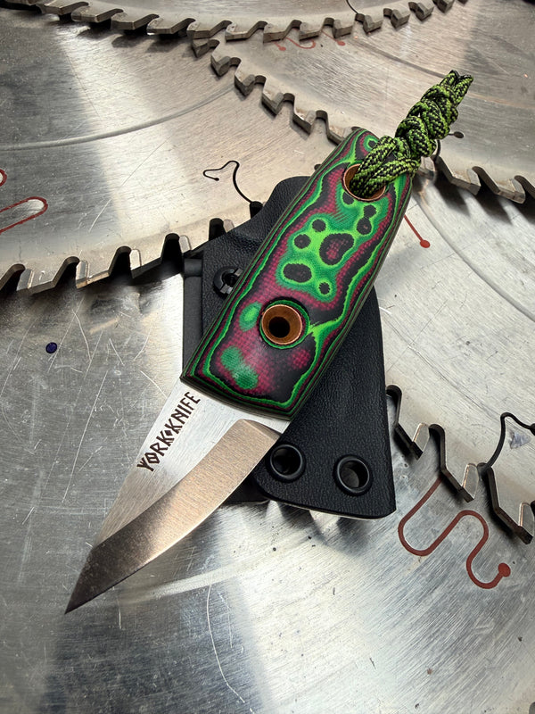 Acorn Neck Knife Toxic Micarta