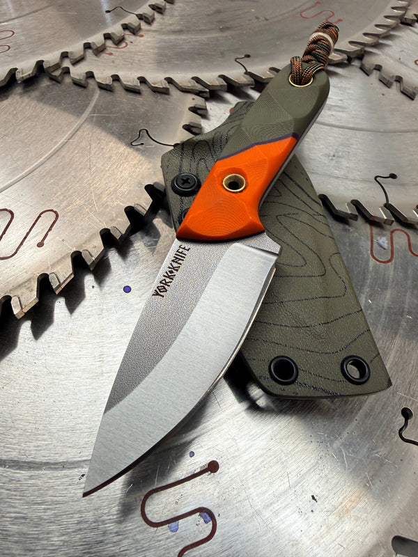 Muninn V2 Neck Knife G10 sabre grind