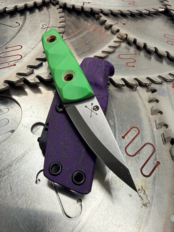 Thorn Puuko neck knife