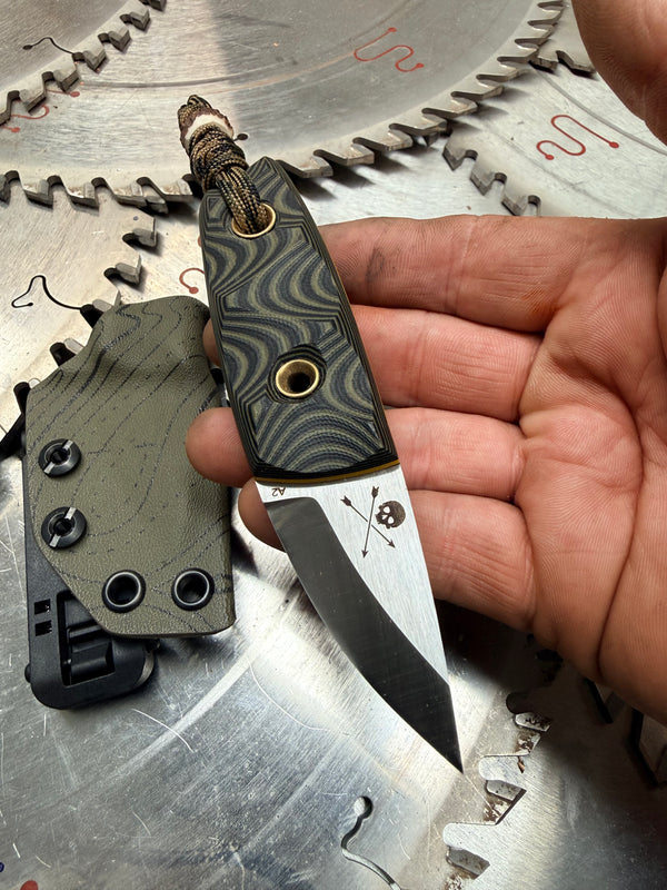 Acorn Neck Knife Topographic G10