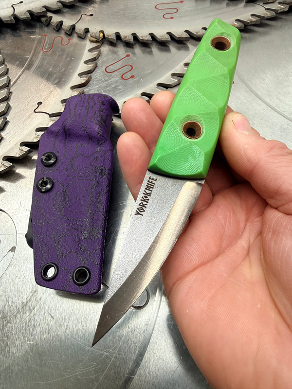 Thorn Puuko neck knife
