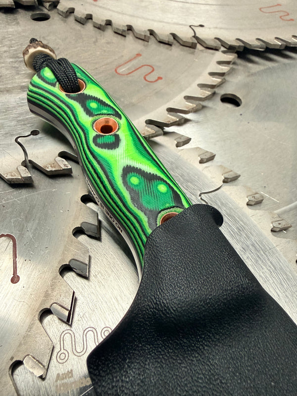 Bear Cub Toxic Micarta
