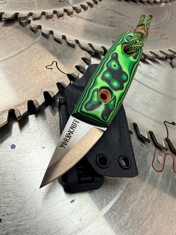 Acorn Neck Knife Toxic Micarta