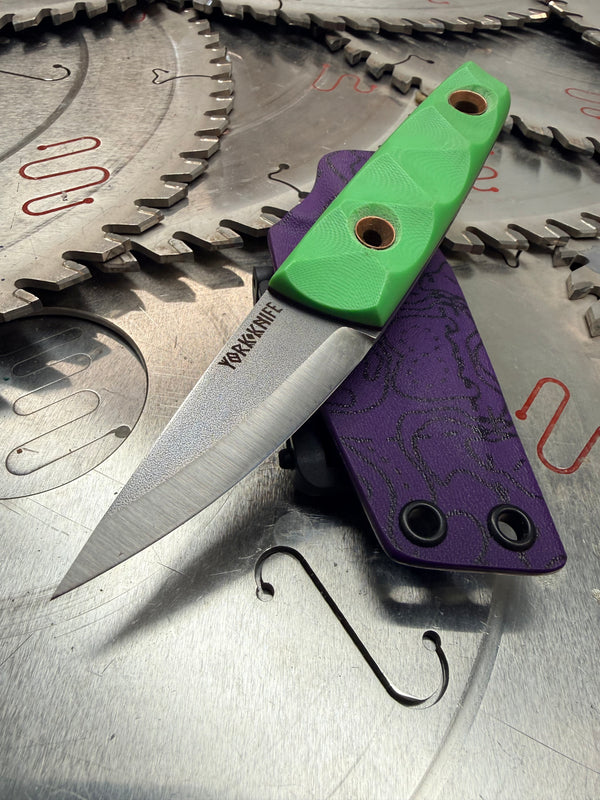 Thorn Puuko neck knife