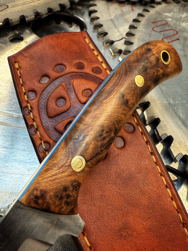 Huntsman Thuya Burr & Leather