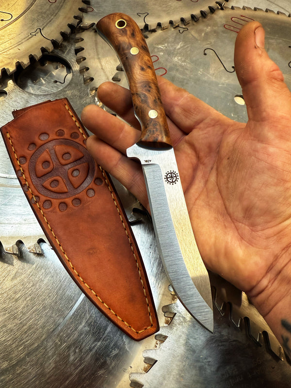Huntsman Thuya Burr & Leather