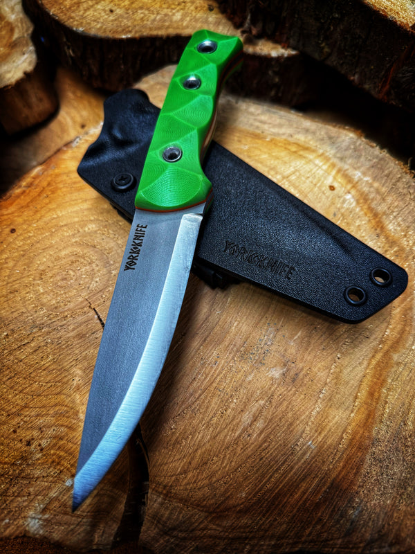 Loki Bushcraft Knife G10 Toxic