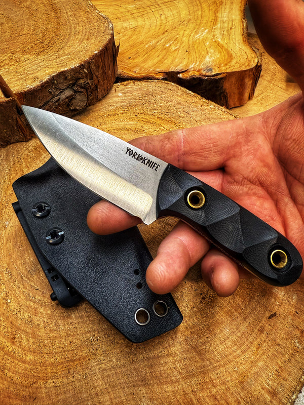 Muninn V2 Neck Knife G10 sabre grind