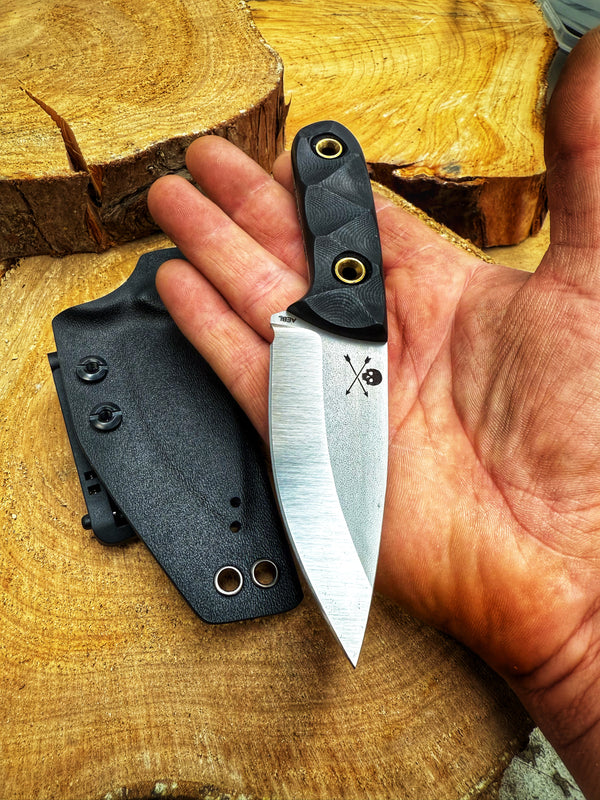 Muninn V2 Neck Knife G10 sabre grind