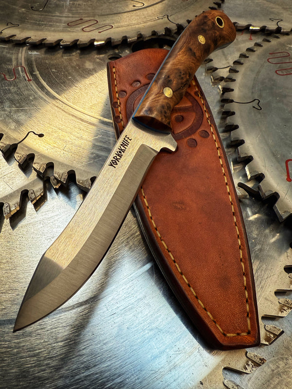 Huntsman Thuya Burr & Leather