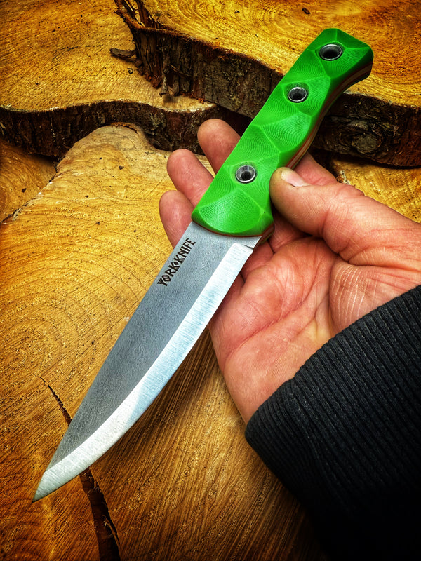 Loki Bushcraft Knife G10 Toxic