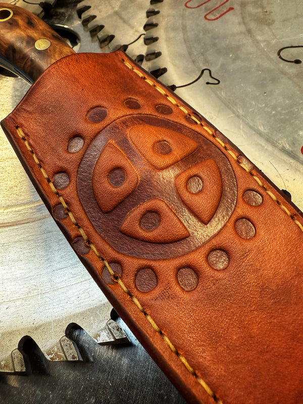 Huntsman Thuya Burr & Leather