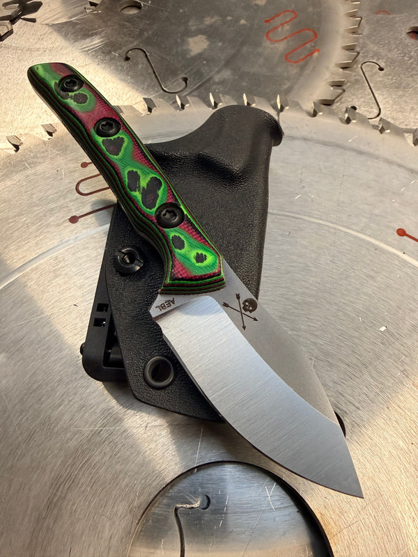 Field Skalpel Toxic Micarta