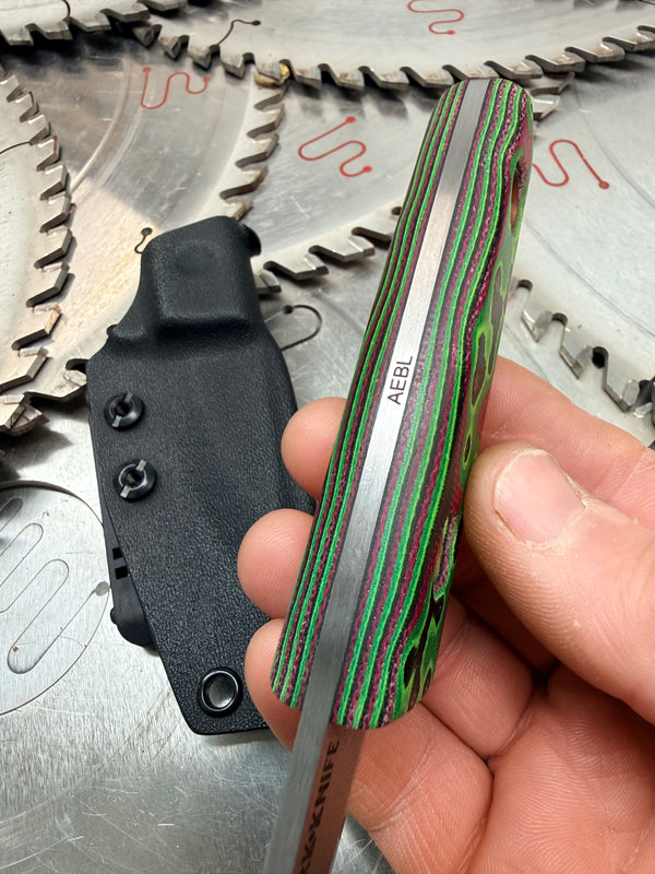 Thorn Puuko neck knife